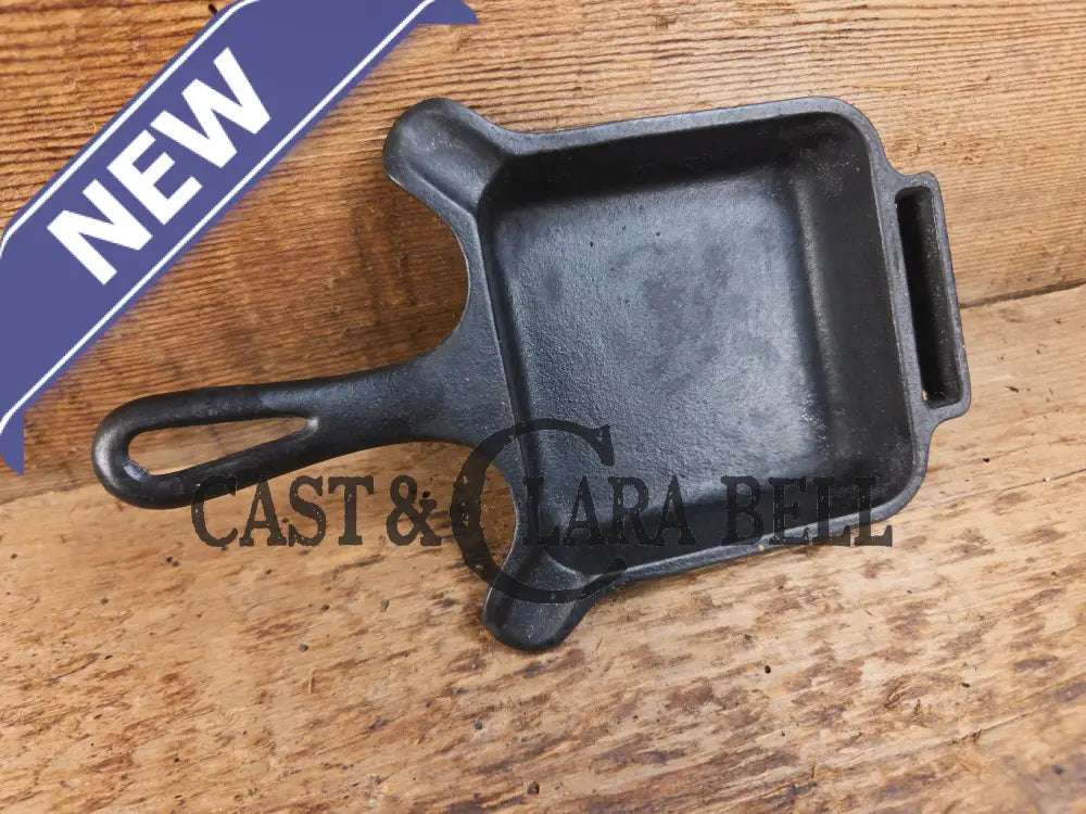 Collectible Griswold 770 Ashtray / Spoon Rest. Small Novelty cast iron skillet for display or stove! Fully Restored so