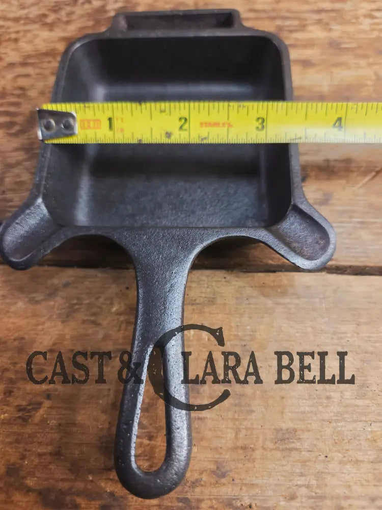 Collectible Griswold 770 Ashtray / Spoon Rest. Small Novelty cast iron skillet for display or stove! Fully Restored so