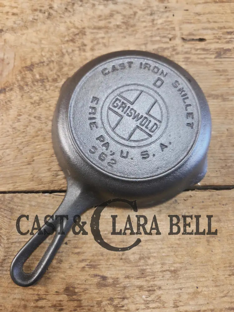 Collectible Toy Griswold No. Cast Iron Skillet. Great for display OR for your junior chef! SC24 Skillet