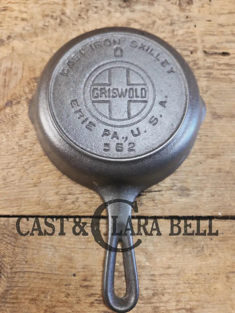 Collectible Toy Griswold No. Cast Iron Skillet. Great for display OR for your junior chef! SC24 Skillet