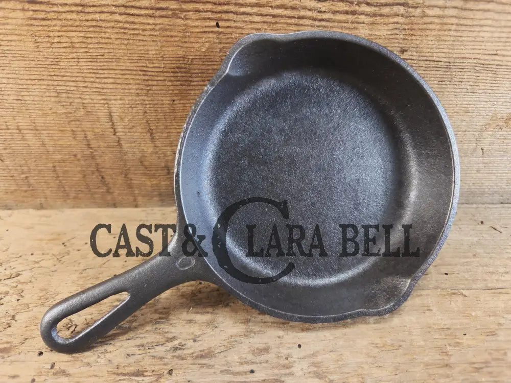 Collectible Toy Griswold No. Cast Iron Skillet. Great for display OR for your junior chef! SC24 Skillet