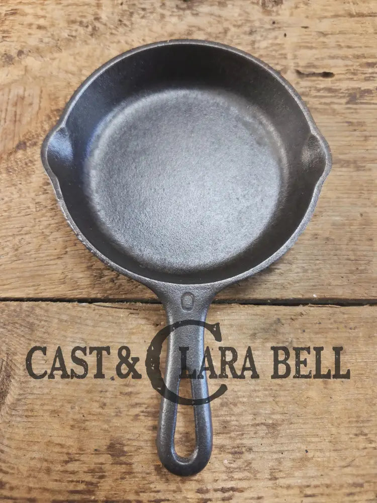 Collectible Toy Griswold No. Cast Iron Skillet. Great for display OR for your junior chef! SC24 Skillet