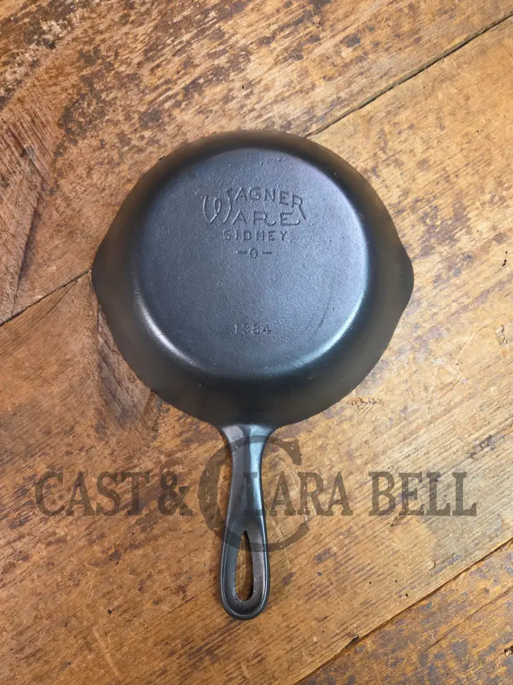 Collector grade and hard to find 1930’s early round handle Wagner Ware Sidney -O- ’Chef Skillet’ 1384 Skillet