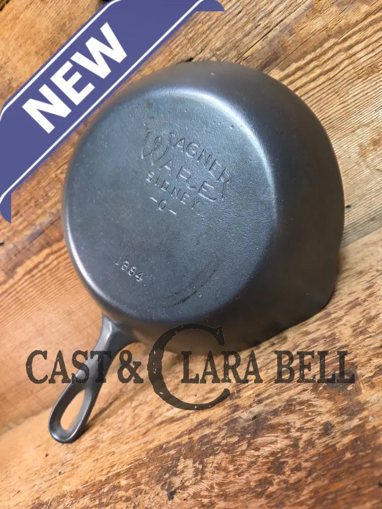 Collector grade and hard to find 1930’s early round handle Wagner Ware Sidney -O- ’Chef Skillet’ 1384 Skillet