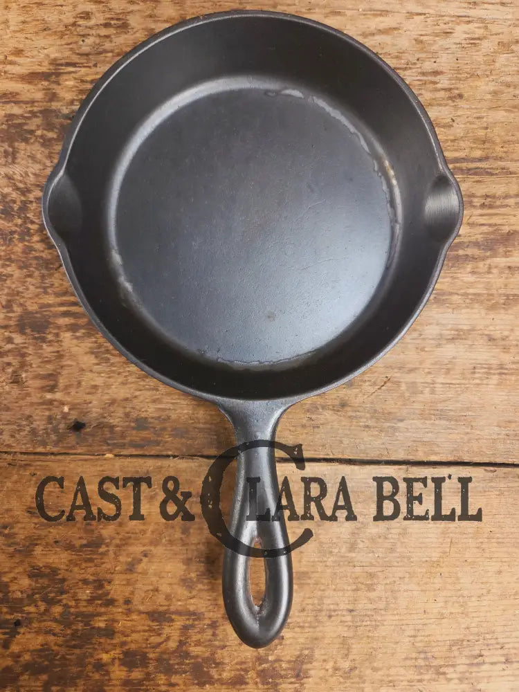 Cool story! 1920’s Chicago Hardware Foundry #3 Classic Hammered Egg Skillet Skillet