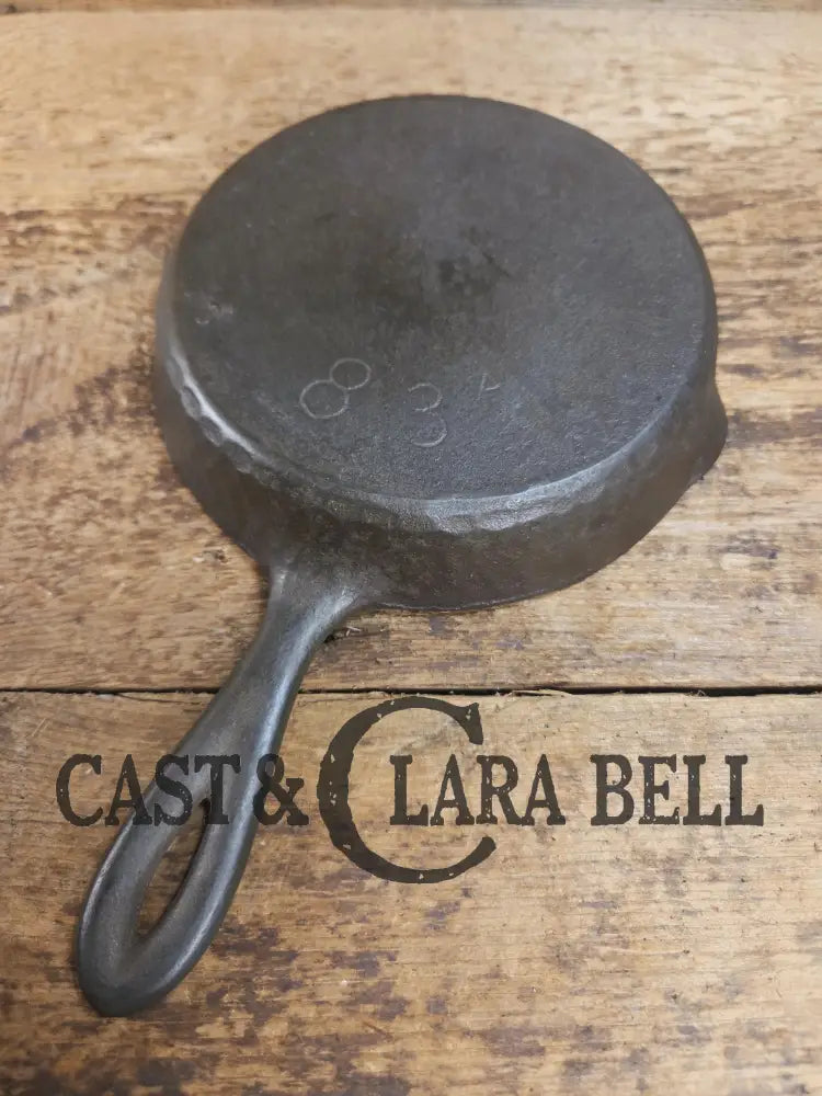 Cool story! 1920’s Chicago Hardware Foundry #3 Classic Hammered Egg Skillet. SC24