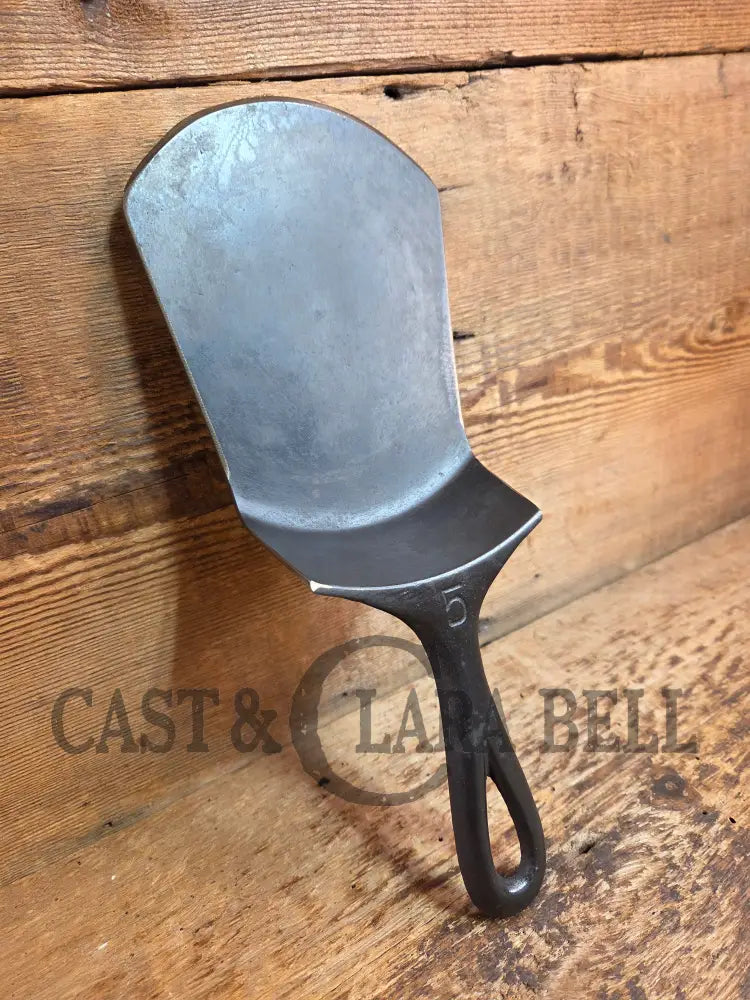 Custom made #5 724 Slant Logo Griswold Cast Iron Spatula. Reclaimed from 1910βs Era SC24 Spatula