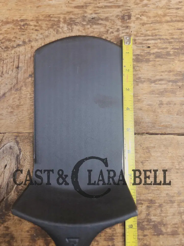 Custom made #7 701 Griswold Cast Iron Skillet Spatula. Reclaimed 1910βs Era Griswold Slant Logo skillet. Awesome gift!