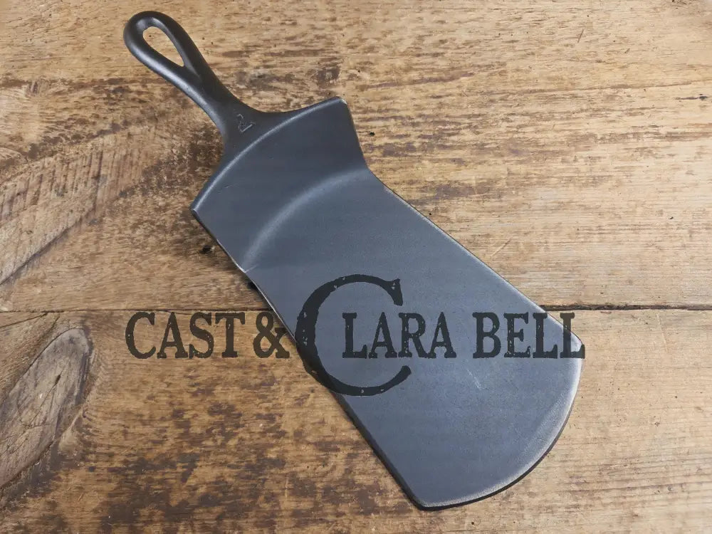 Custom made #7 701 Griswold Cast Iron Skillet Spatula. Reclaimed 1910βs Era Griswold Slant Logo skillet. Awesome gift!