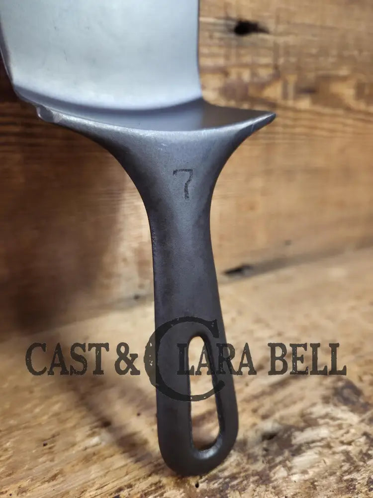 Custom made #7 701 Griswold Cast Iron Skillet Spatula. Reclaimed from 1940βs Griswold Small Block skillet. Awesome gift