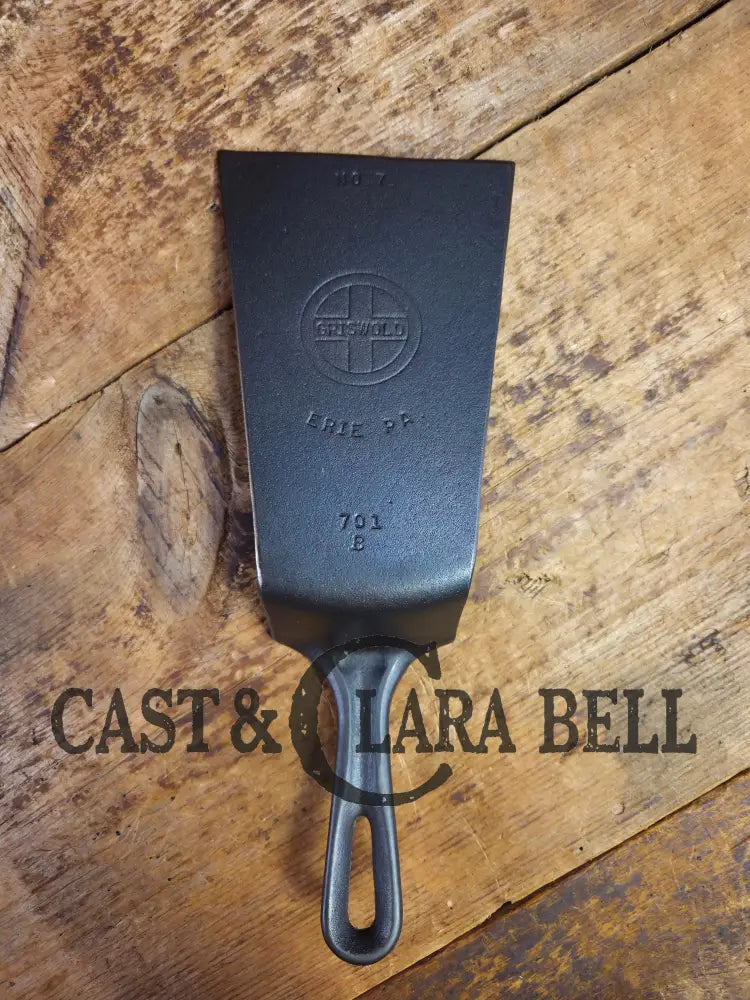 Custom made #7 701 Griswold Cast Iron Skillet Spatula. Reclaimed from 1940’s Griswold Small Block skillet. Awesome gift