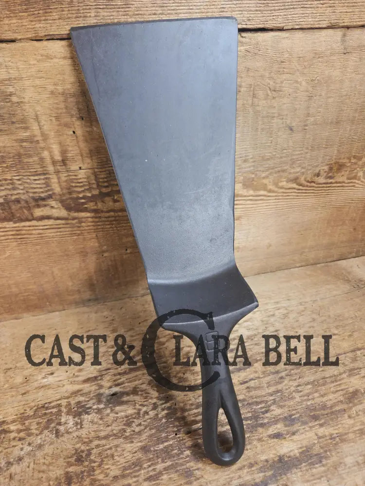 Custom made #7 704 D Griswold Cast Iron Skillet Spatula. Reclaimed 1940βs Griswold Small Block skillet. Awesome gift