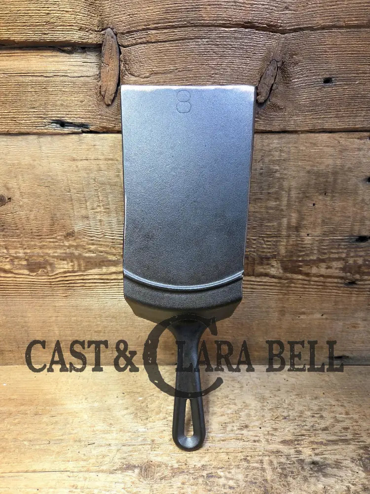 Custom made #8 1900βs Lodge Cast Iron Skillet Spatula. Reclaimed from a early to mid 1900βs 3 notch Lodge skillet.