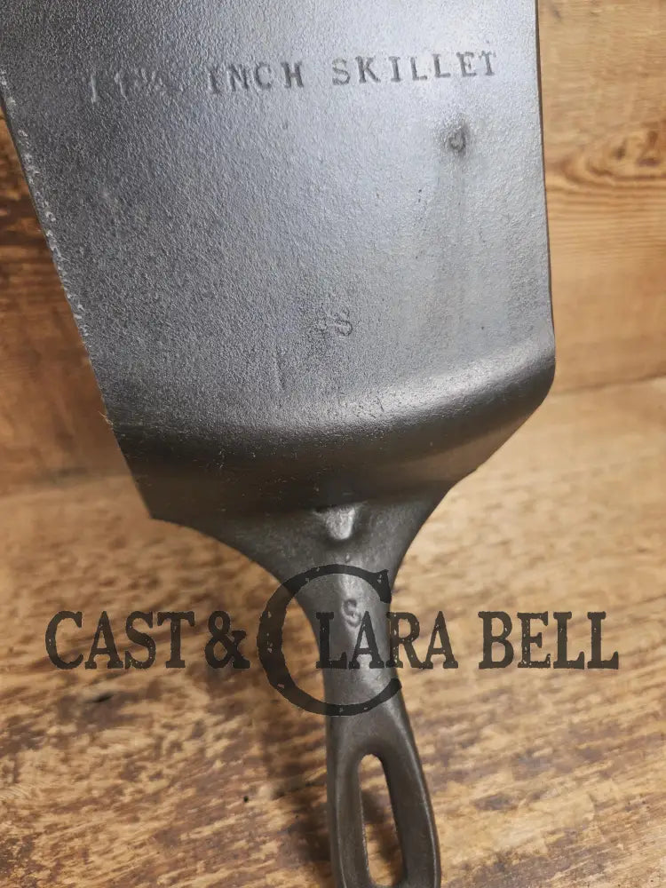 Custom made BIG one of a kind 1930βs Era Wagner #10 Cast Iron Repurposed Spatula. Awesome for the home griller! SC24