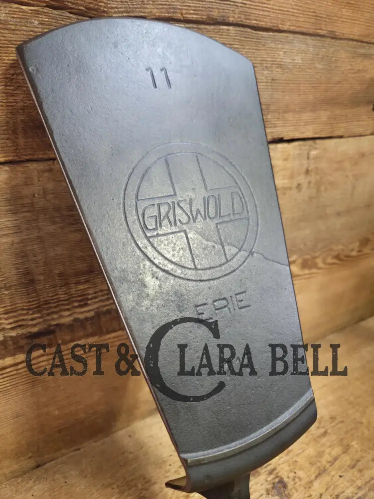 Custom made Griswold Cast Iron Skillet Spatula. MONSTER Reclaimed #11 1910βs Era Griswold Slant cast iron skillet. SC24