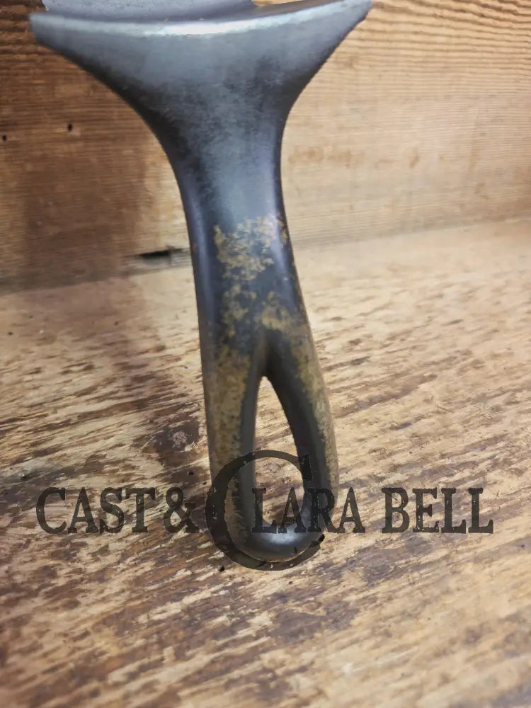 Custom made one of a kind 1910βs Era Sidney Holloware #9 Cast Iron Repurposed Spatula. Hard to find skillet now a