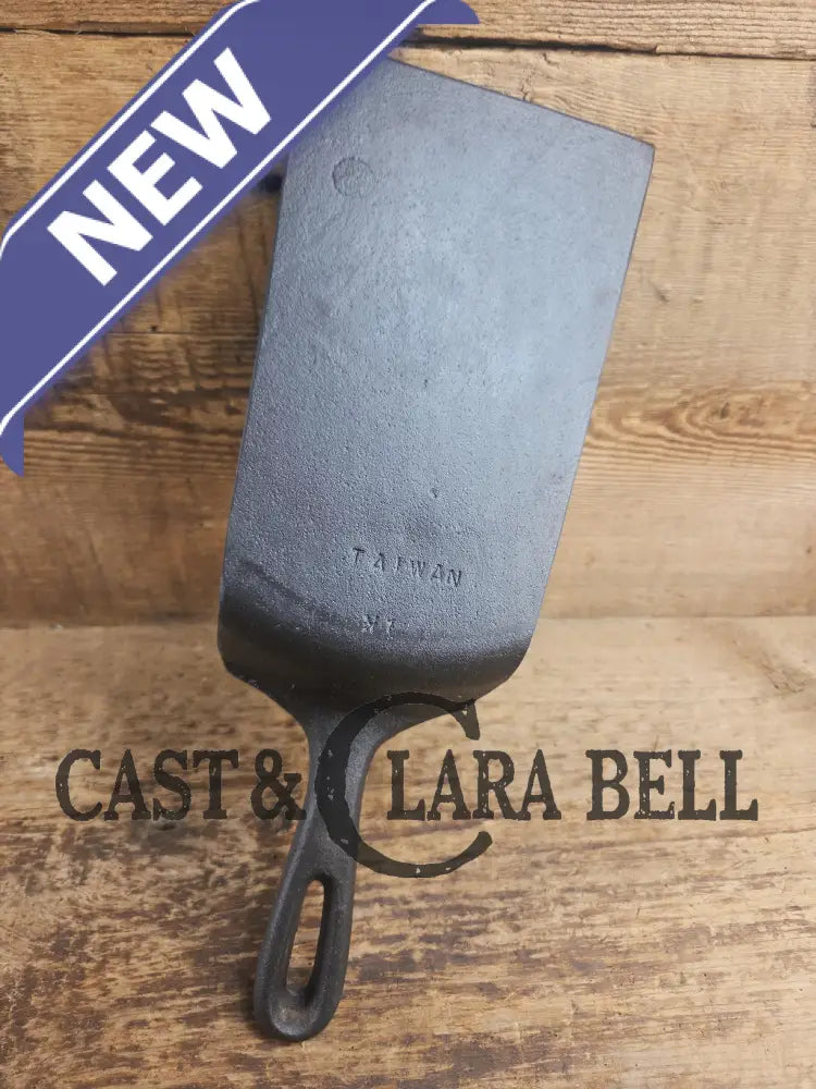 Custom made one of a kind Cast Iron Spatula. Maker unknown but a wonderful gift for the griller in your life! SC24