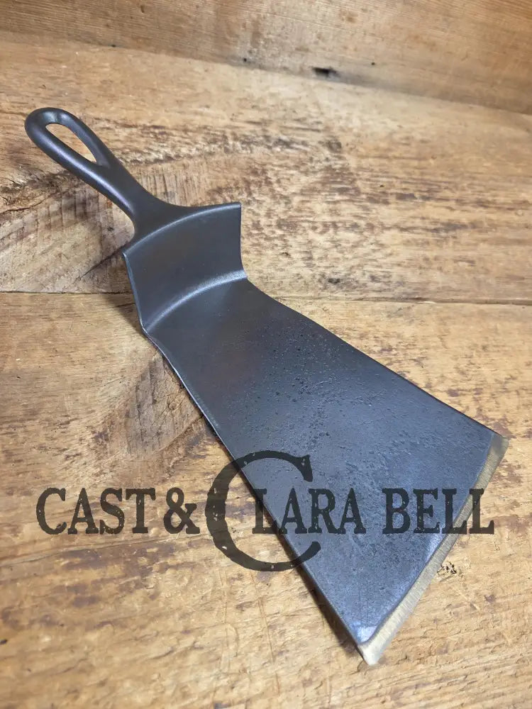 Custom made one of a kind Favorite Piqua made MIAMI Series #8 Fully marked repurposed cast iron spatula SC24 Spatula