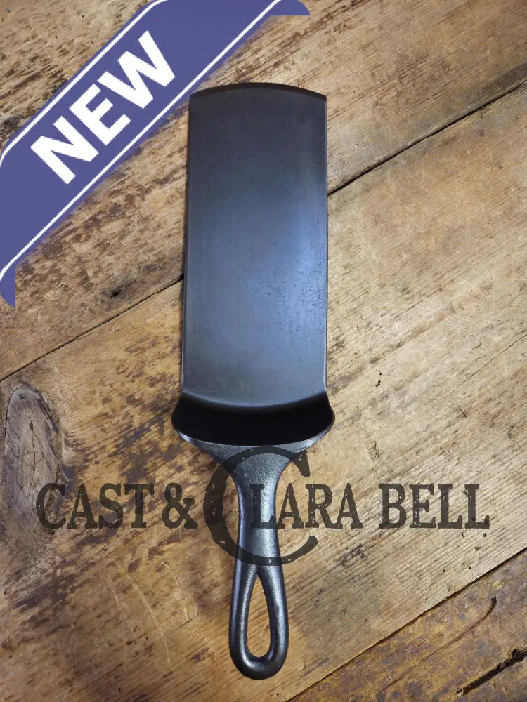 Custom made one of a kind Griswold Erie 5th Series #8 repurposed spatula. Turned a very hard to find piece into a VERY