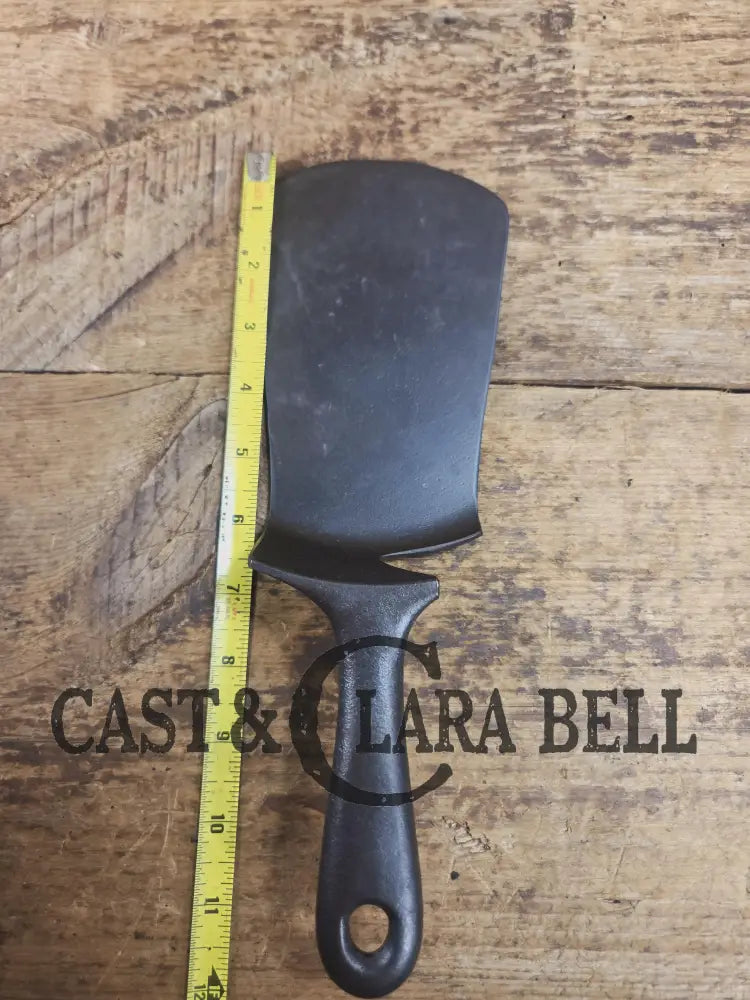 Custom made one of a kind Griswold Good Health #5 repurposed spatula. Turned an ordinary cracked skillet into an