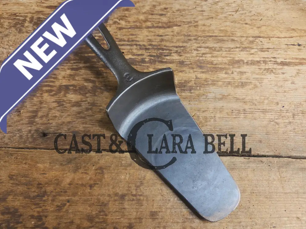 Custom made pie server made from a repurposed skillet that was cracked. Very cool and unique gift! Ready to use! SC24