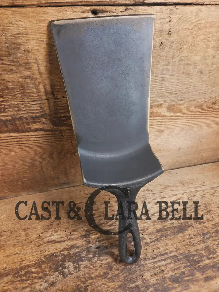 Custom made Volrath Cast Iron Skillet Spatula. Reclaimed 1920’s Era #6. Great gift! SC24 - Spatula