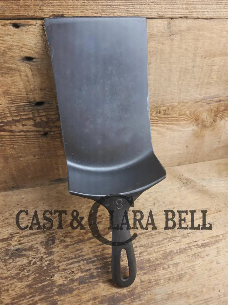 Custom made Wagner Cast Iron Skillet Spatula. Reclaimed 1920’s Era #8 unmarked Wagner cast iron skillet. Great gift!