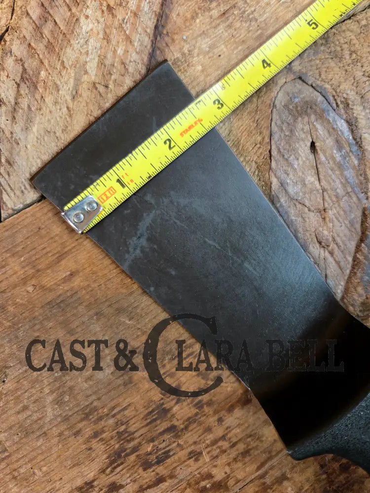 Custom made Wagner Ware Cast Iron Skillet Spatula. Reclaimed 1920’s Era #1053 WagnerWare cast iron egg skillet. Great