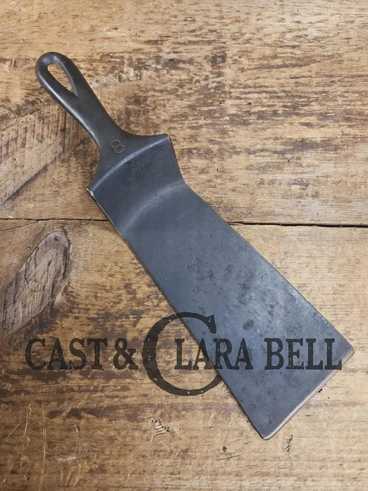 Custom made Wagner Ware Cast Iron Skillet Spatula. Reclaimed 1920βs Era #1058 I. WagnerWare cast iron skillet. Great