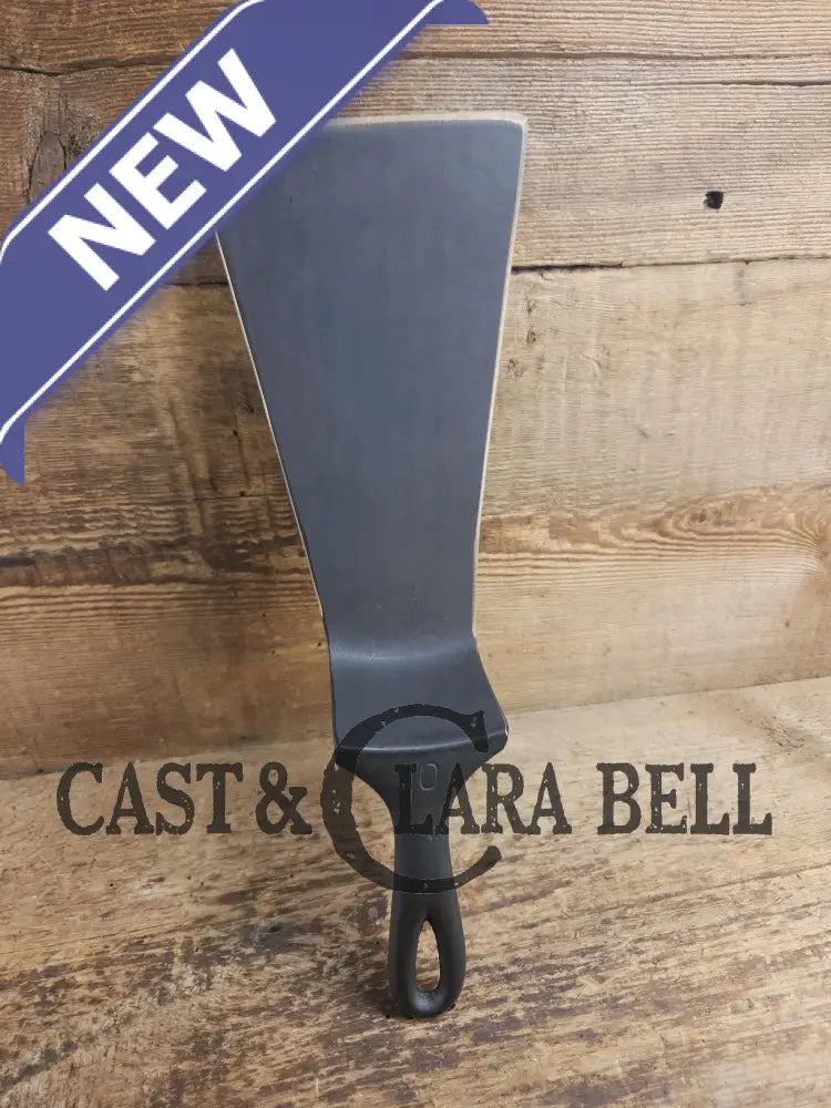 Custom made Wagner Ware Cast Iron Skillet Spatula. Reclaimed 1920’s Era #1058 WagnerWare cast iron skillet. Great gift!