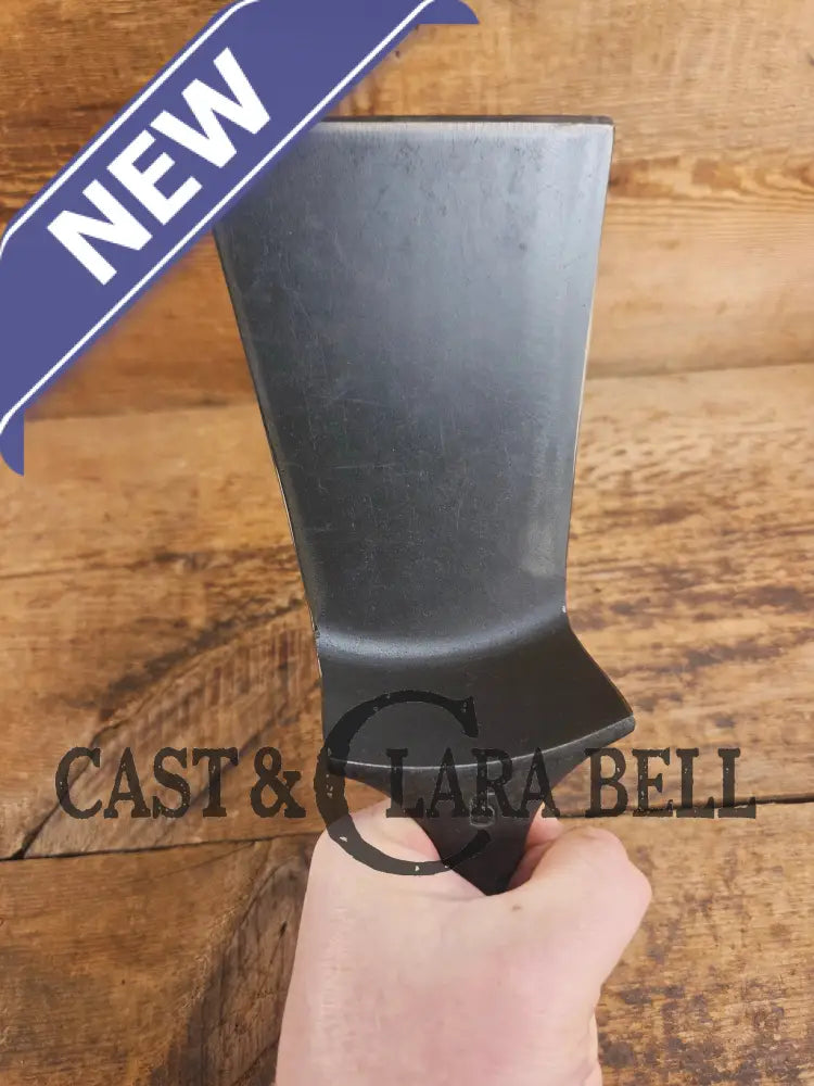 Custom one of a kind Repurposed Spatula. Made from 1940βs Era Wagner #8 DEEP Chicken Fryer. Awesome for the home