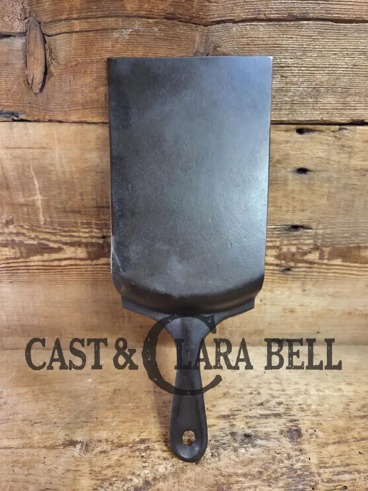 Custom one of a kind Repurposed Spatula. Made from 1940βs Era Wagner Ware Sidney #8 DEEP Chicken Fryer. Awesome for the