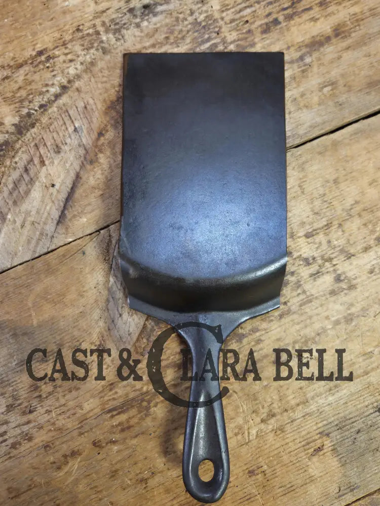 Custom one of a kind Repurposed Spatula. Made from 1940βs Era Wagner Ware Sidney #8 DEEP Chicken Fryer. Awesome for the