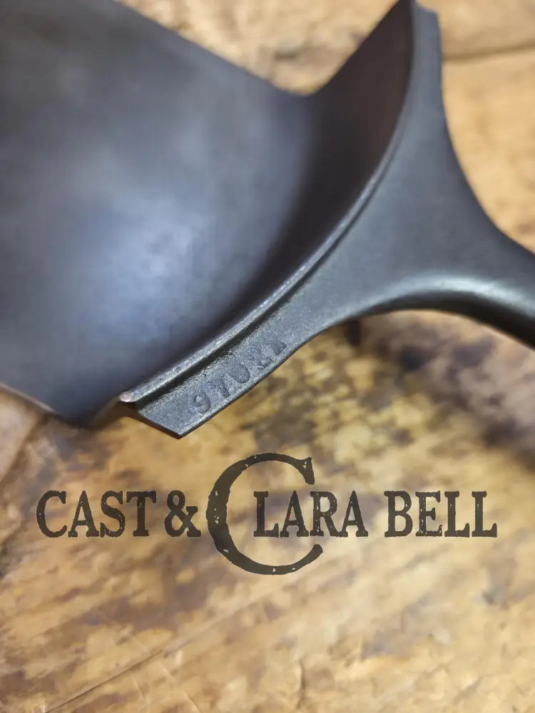 Custom one of a kind Repurposed Spatula. Made from 1940βs Era Wagner Ware Sidney #8 DEEP Chicken Fryer. Awesome for the