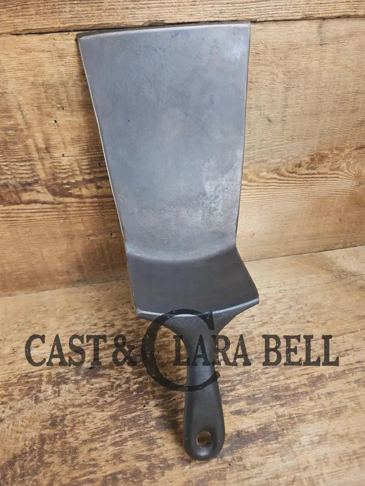 Custom Repurposed Spatula. Made from an early Era Wagner Ware Sidney #8 DEEP Chicken Fryer. Awesome for the home