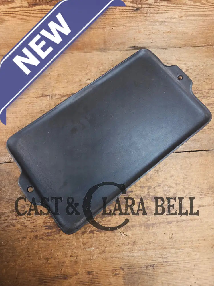 Donβt Miss This if you LOVE Griswold cast iron. THE hard to find Griswold βCookie Sheetβ Grill Pan. P/n 1108 Griddle