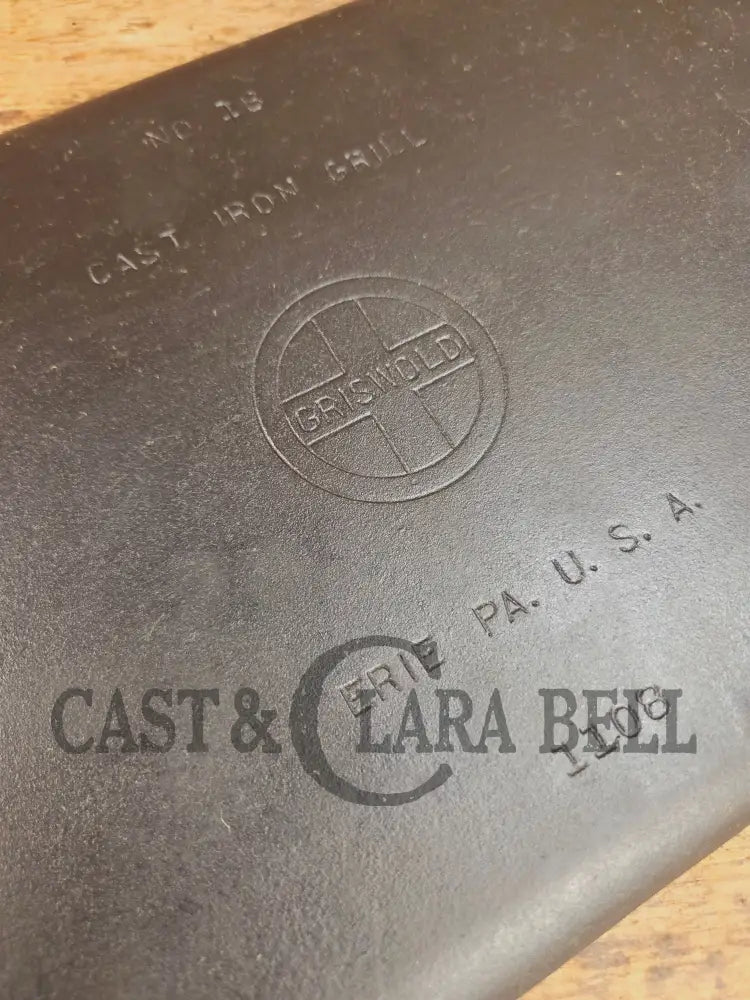 Don’t Miss This if you LOVE Griswold cast iron. THE hard to find Griswold ’Cookie Sheet’ Grill Pan. P/n 1108 Griddle