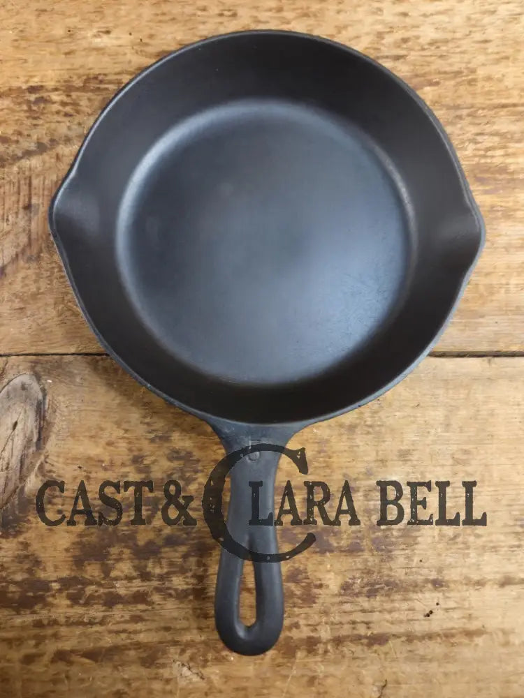 Dont miss this one! Lovely early 1900βs Martin Stove and Range #5 cast iron skillet. Great southern masterpiece! (Copy)