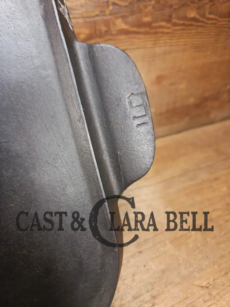 Early 1900โs hard to find Griswold Long Griddle with Slant Block Logo ERIE 745. Perfect for everyday use pancakes and