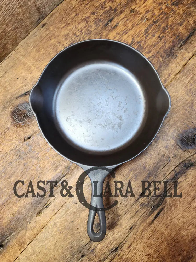 Early 1900โS Lodge #5 Cast Iron Skillet Single Notch Raised B Mark