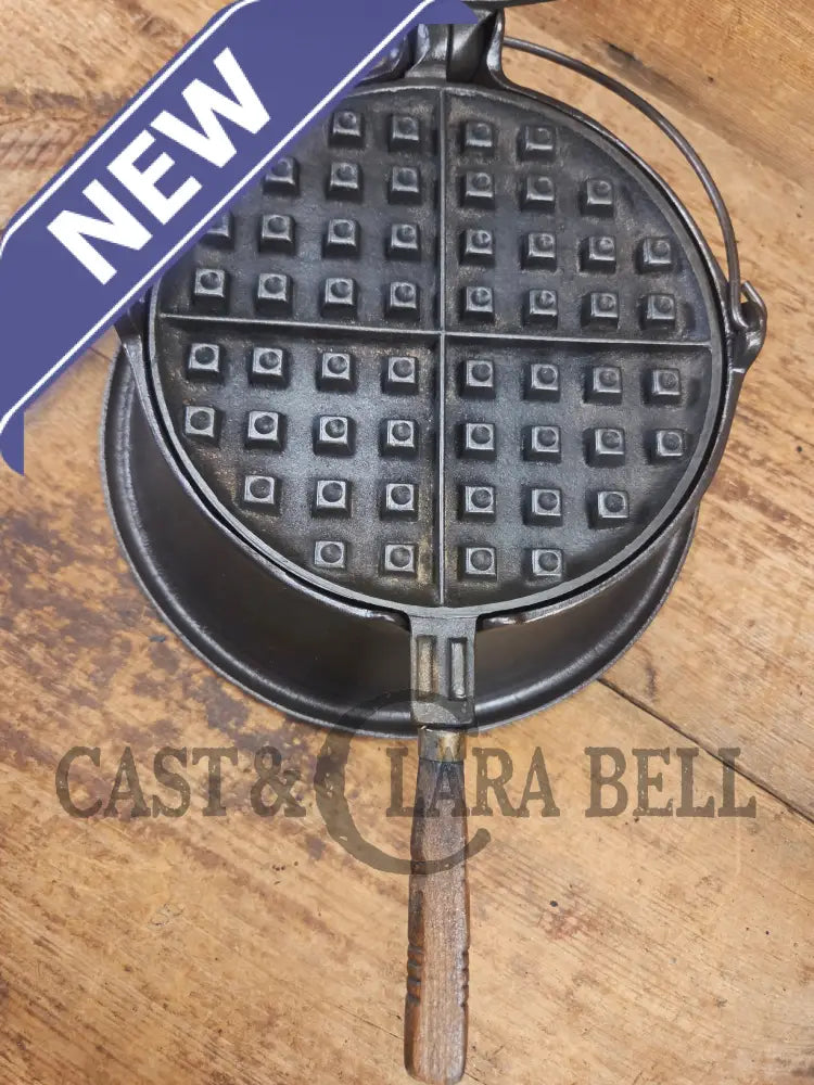 EARLY 1900’s Wagner MFG Co 1892 No. 8 Waffle Iron with Rare Tall Base! Original oak handles! - Waffle Iron