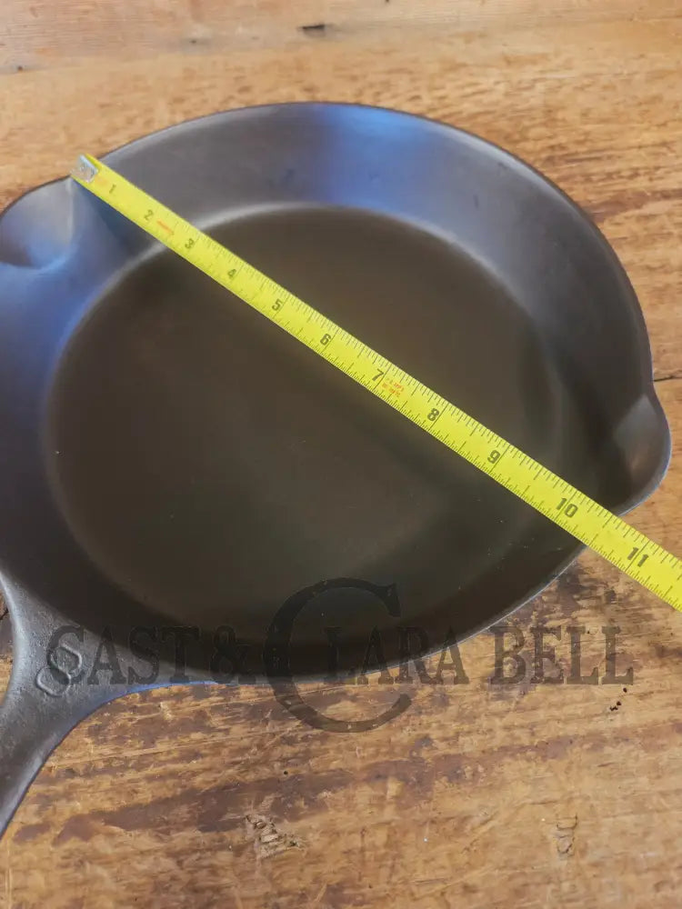 Early 1910’s Griswold #8 Cast Iron Skillet with Slant Logo and FULL EPU 704 D - Skillet