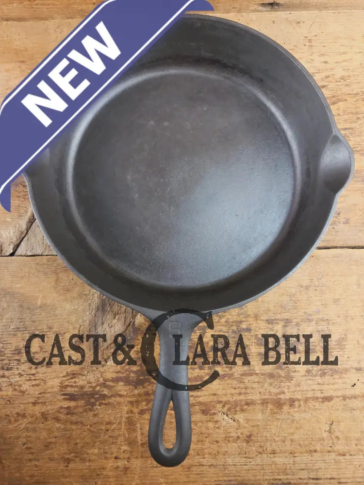 Early 1910βs Griswold #9 Cast Iron Skillet Large Block Slant Logo βErie,β 710H Skillet