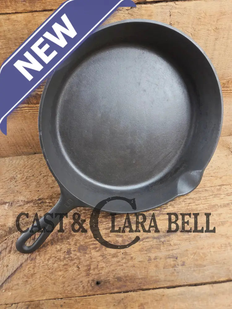 Early 1910βs Griswold #9 Cast Iron Skillet Large Block Slant Logo βErie,β 710H Skillet