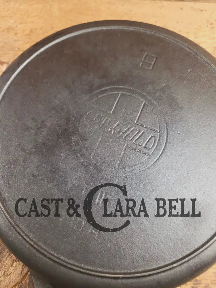 Early 1910βs Griswold #9 Cast Iron Skillet Large Block Slant Logo βErie,β 710H Skillet