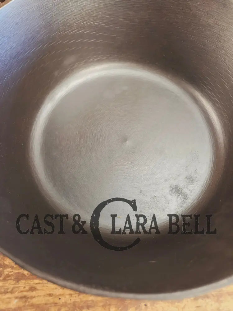 Early Birmingham Stove & Range (BSR) Red Mountain Series #8B Dutch oven with hand scribed numbers! Dutch Ovens Trivets