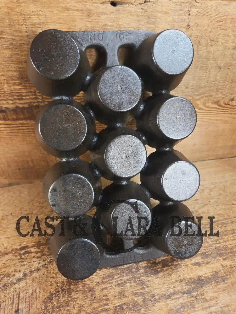 Early Series Erie #10 Popover Pan 11 cup. 948. Variation #4. Beautifully restored and ready to make muffins popovers