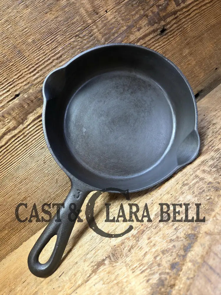 Early to Mid 1900’s Foster Stove Company ’Foster Line’ #3 Cast iron Egg Skillet. PERFECT for the collector not seen