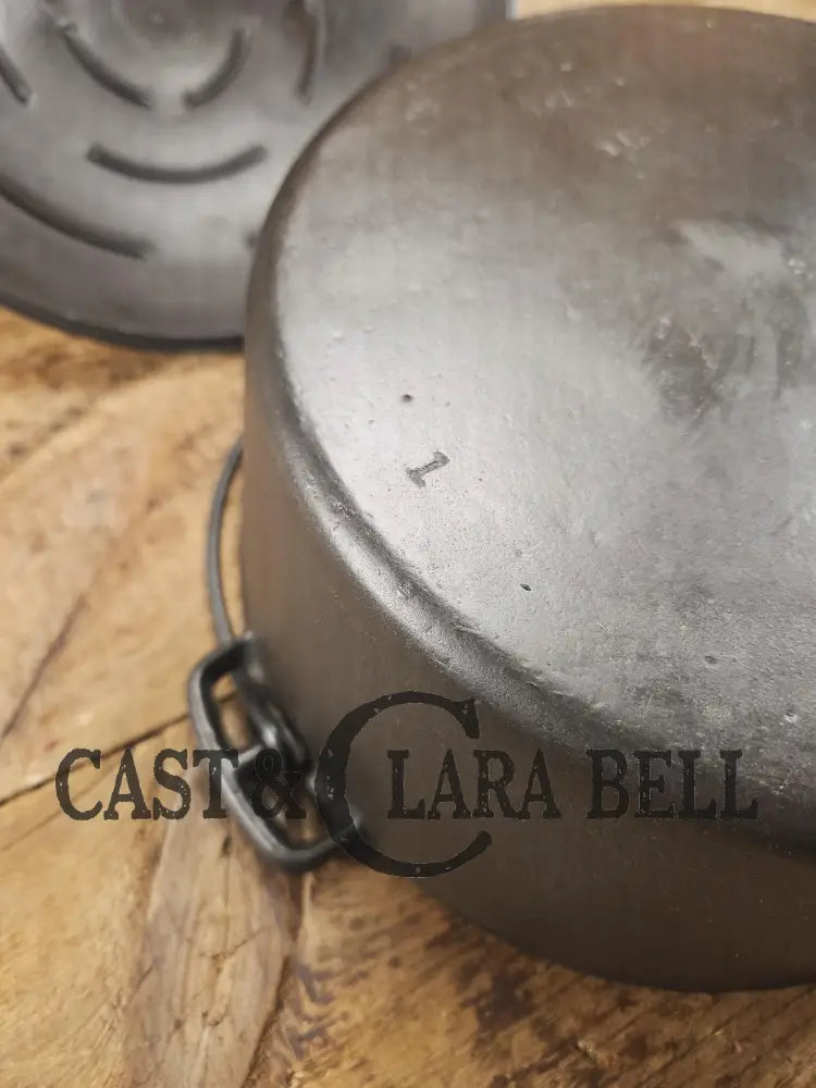 Early to Mid 1900βs Foster Stove Company (Ohio) #8 Cast Iron Dutch Oven. High Dome lid beautiful piece! Dutch Ovens