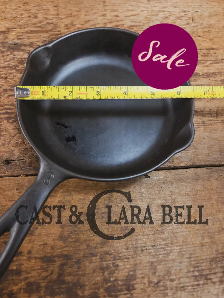 Early to Mid 1900’s Western Foundry Co. ’Mi-Pet’ classic Egg Skillet Skillet